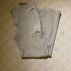 lee motion stretch cargo pants